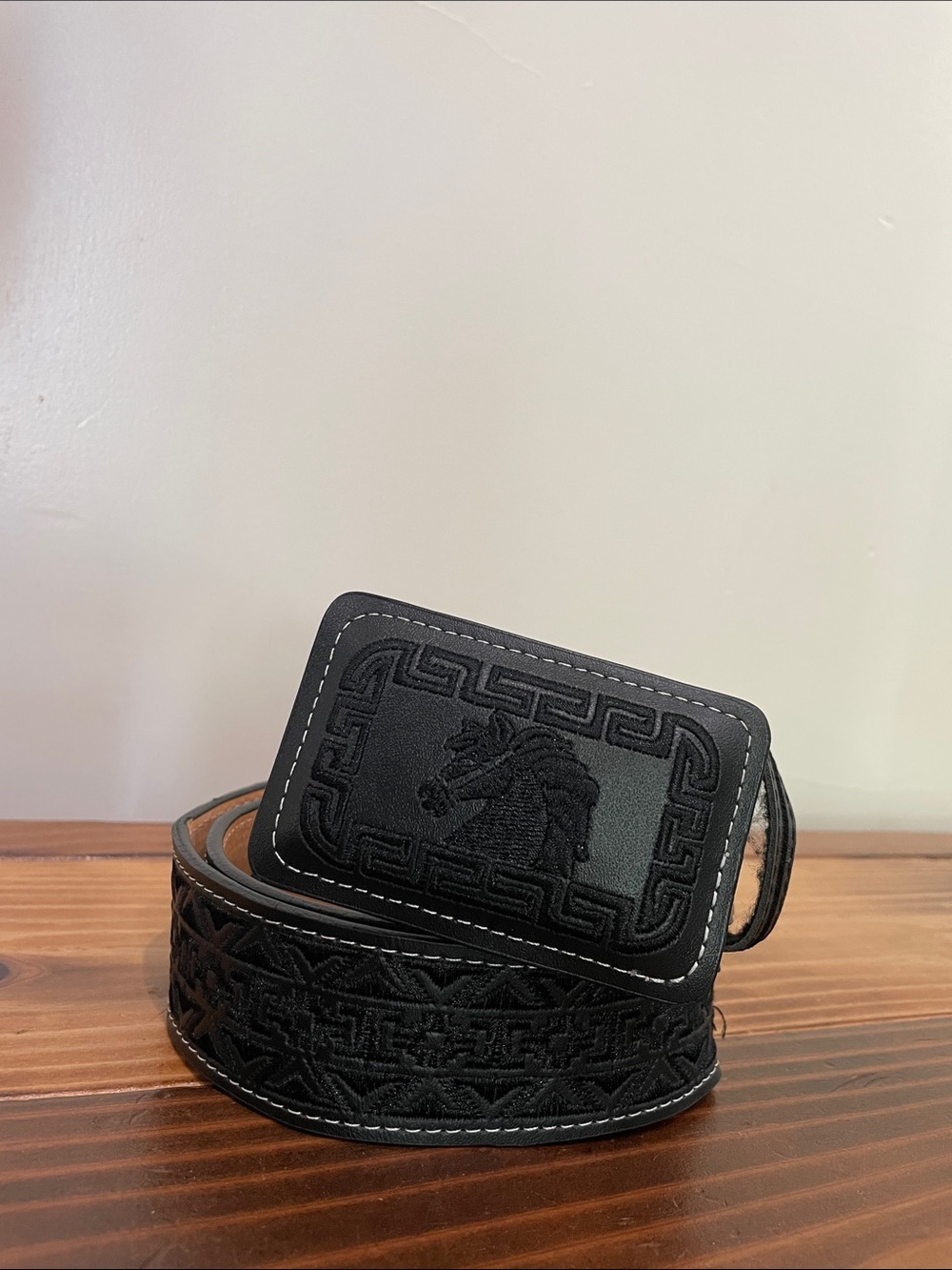 YAC Leather & Silk Design Black Leather Belt Embroidered Horse Size 36 Unisex